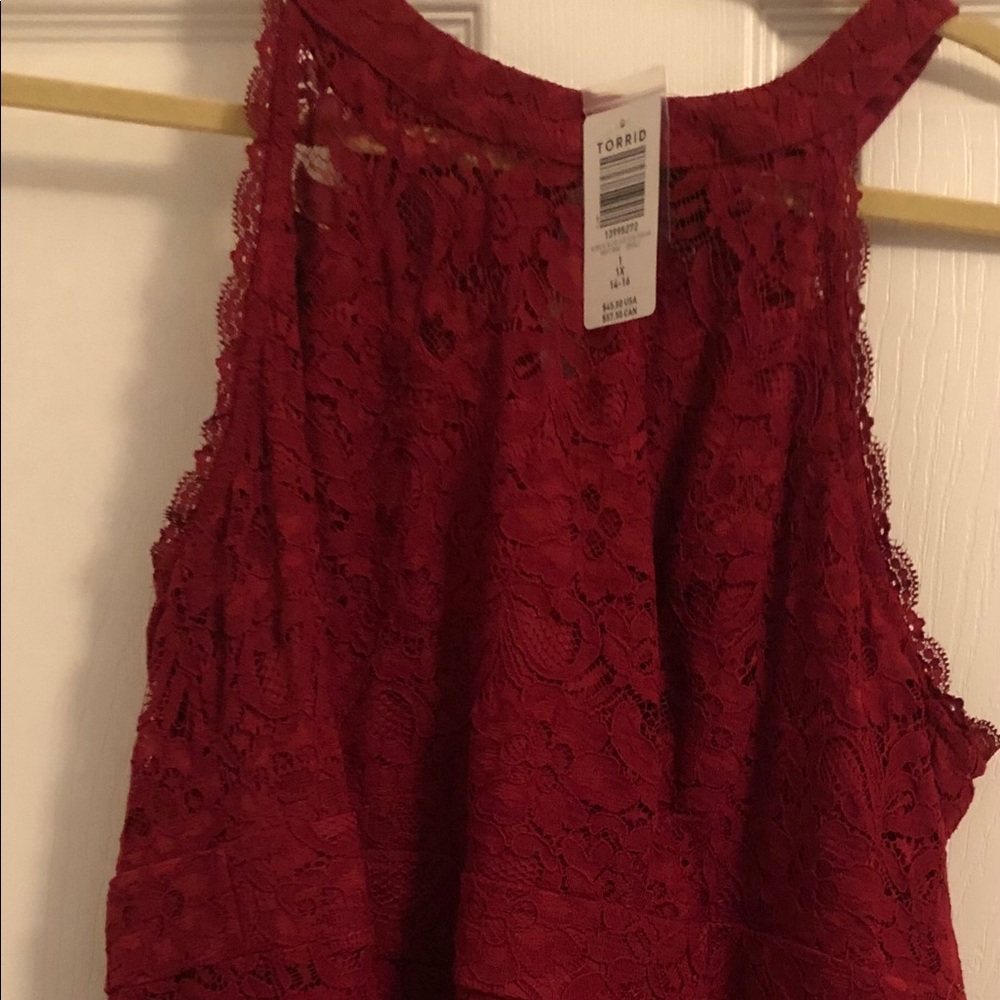 Torrid NWT dark red goddess top with lace/lined 1X